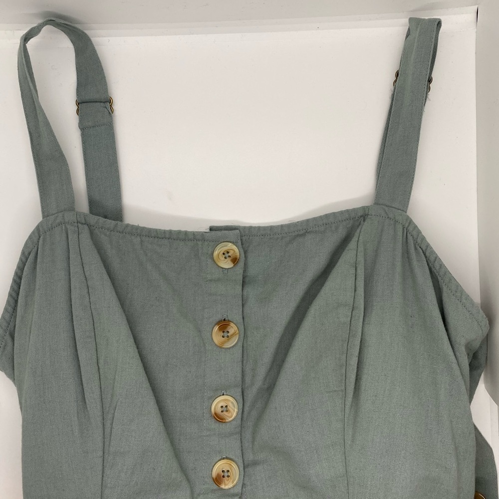 Green button-down dress